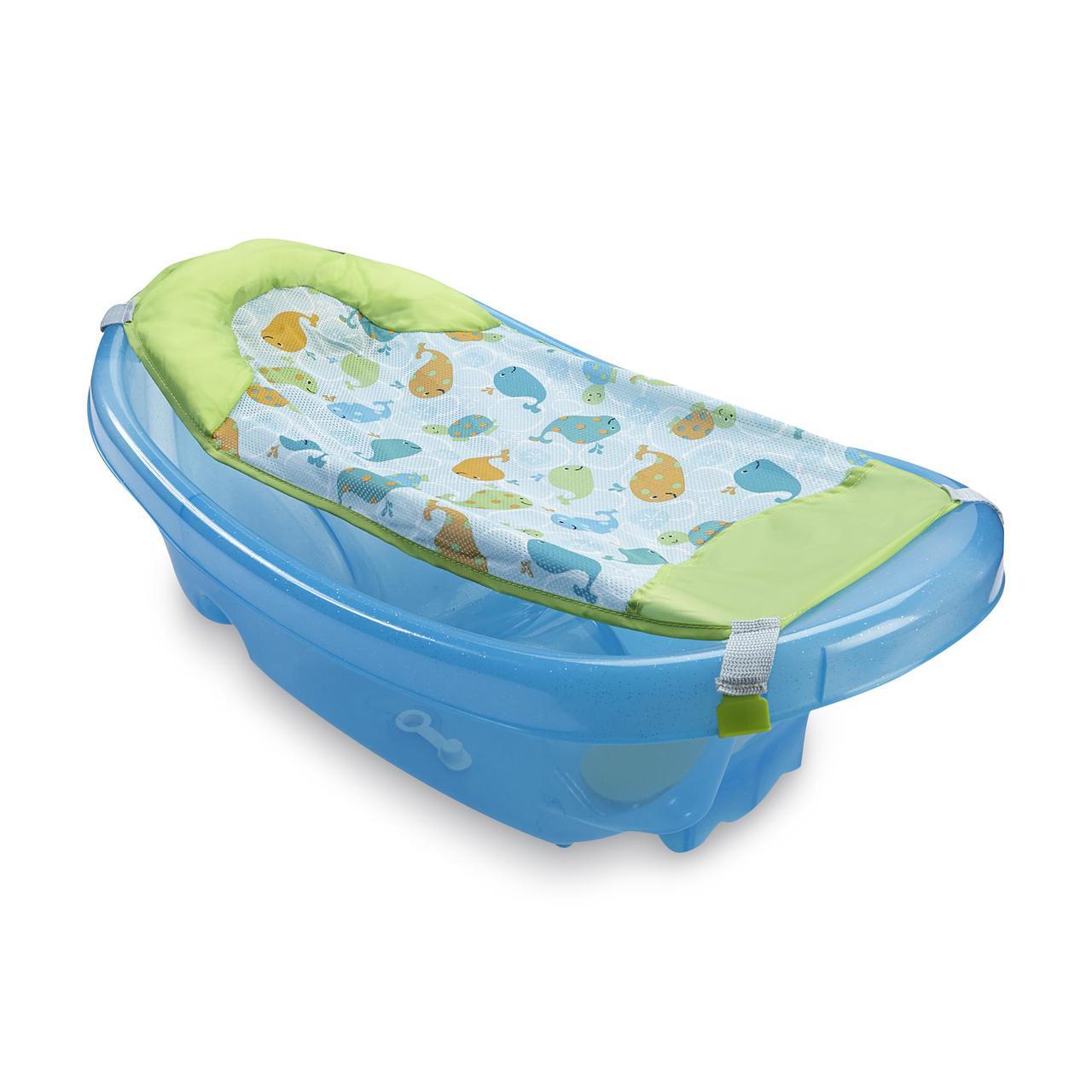 summer baby bath