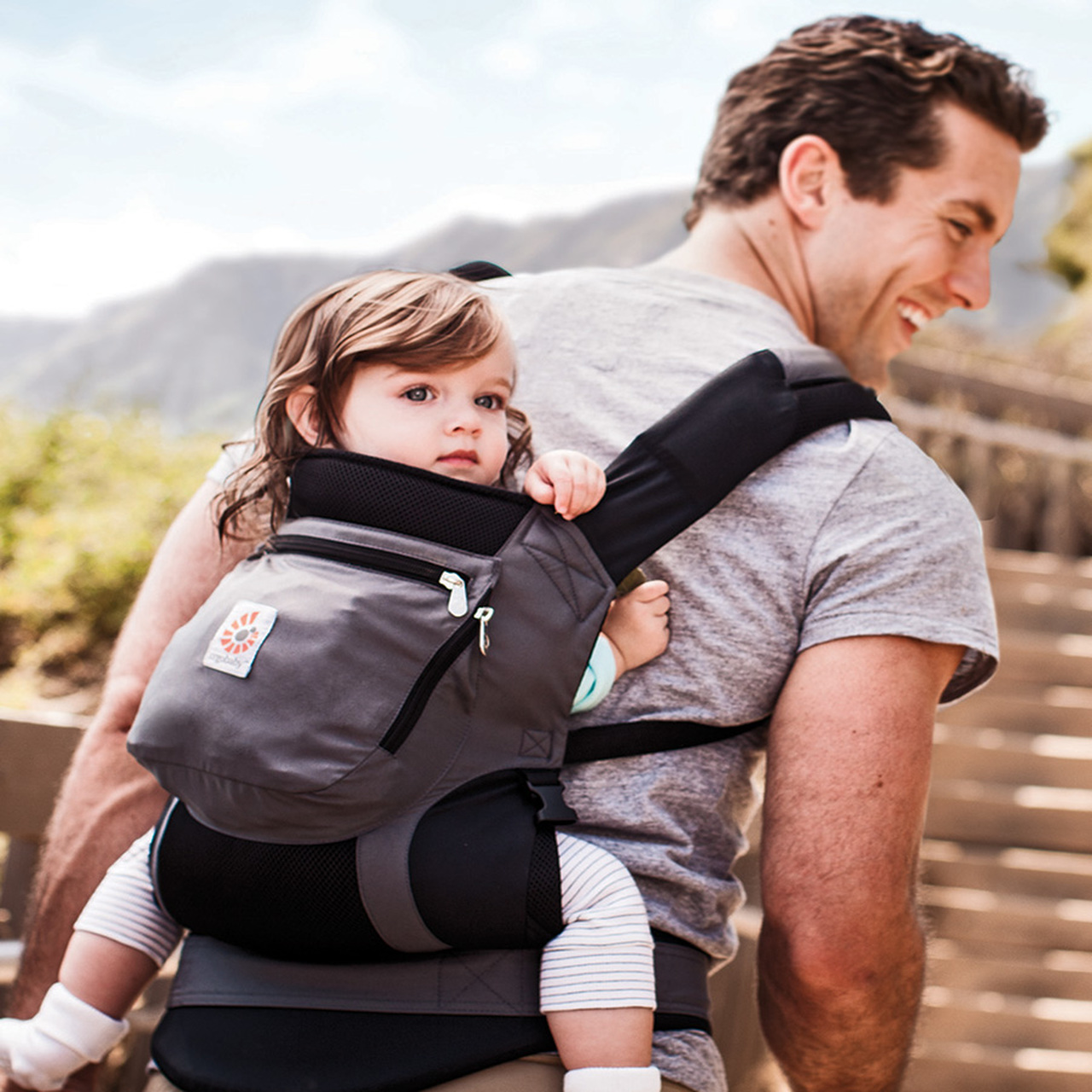 ERGObaby Performance Collection Baby Carrier Babies Getaway
